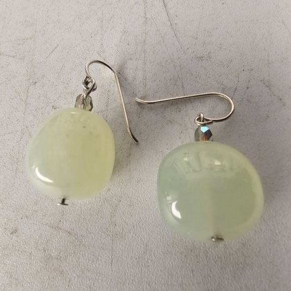 Vintage pair‎ of jade earrings - Picture 1 of 3
